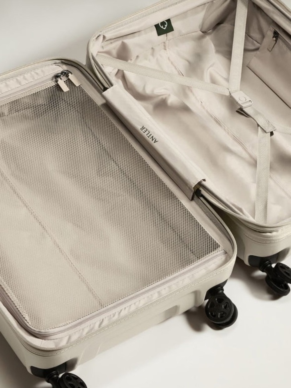 Antler Carry-On Luggage Warm Taupe Stripe Hardshell Spinner Suitcase Travel✈️ - Picture 16 of 16